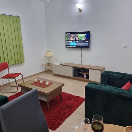 Baobab Lodge Douala Exteriör bild