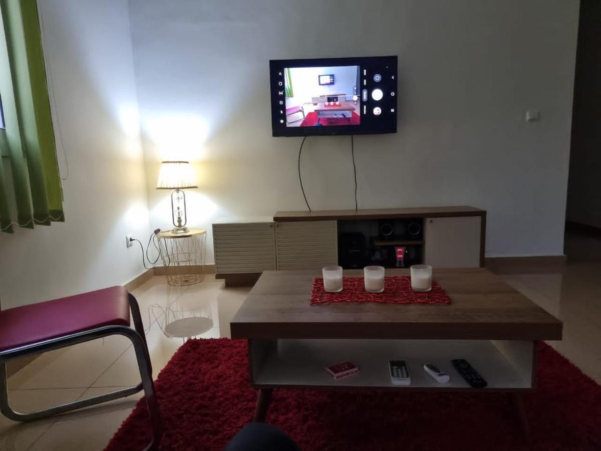 Baobab Lodge Douala Exteriör bild