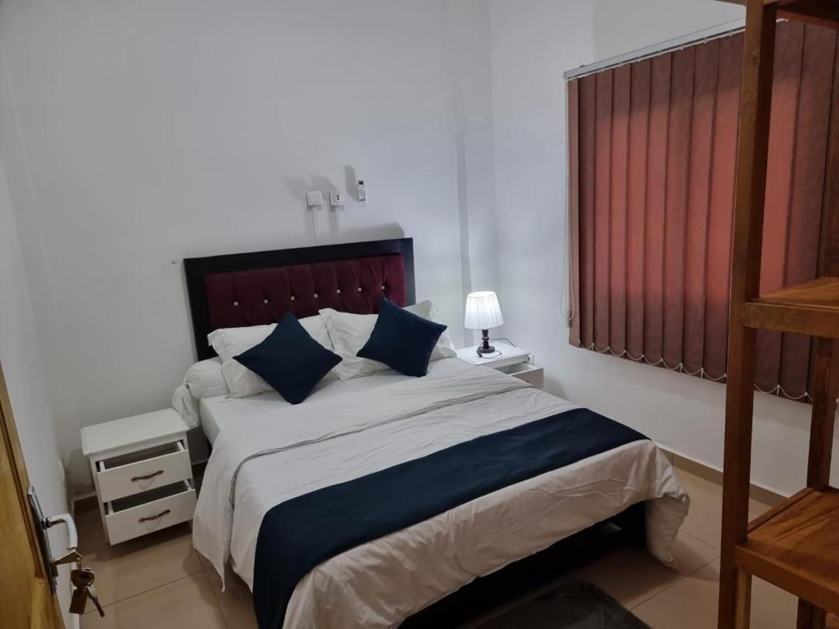 Baobab Lodge Douala Exteriör bild